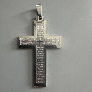 Stainless Steel Cross Pendant 24 Inch Chain Necklace Jesus Christ Faith Prayer